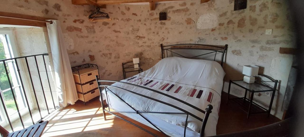 فيلا Moulin A Vent Le Champ Du Trail Saint-Cyr-des-Gats المظهر الخارجي الصورة